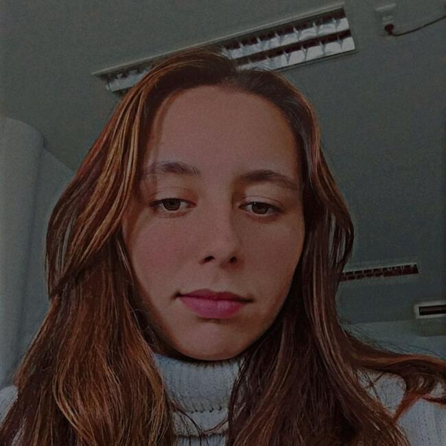 Babysitter in Ferreiros (Amares): Carla