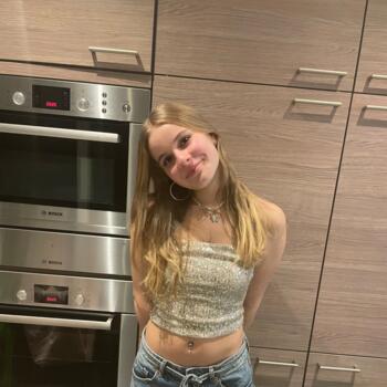 Niñera en Aalst: Hailey