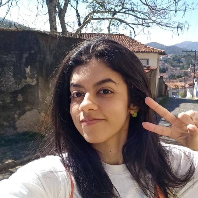 Babá em Ouro Preto: Isabela
