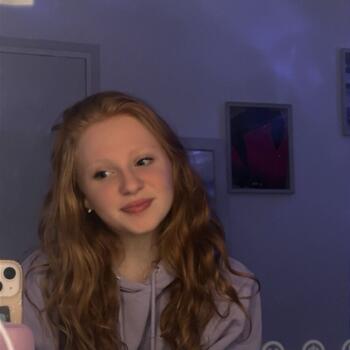 Babysitter in Ormesson-sur-Marne: Laure