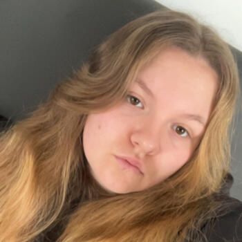 Babysitter in Cappelle-la-Grande: Catarina