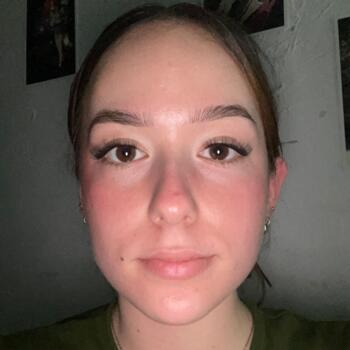 Babysitter in Marseille: Cassandra