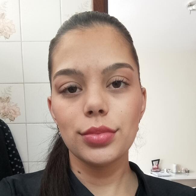 Babysitter in Juiz de Fora: Aline