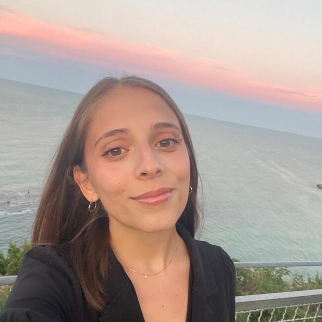 Babysitter in Siena: Sara