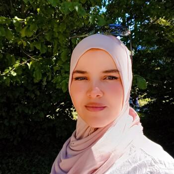 Babysitter in Lyon: Imane