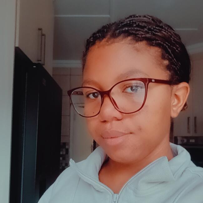 Babysitter in Roodepoort: Angel