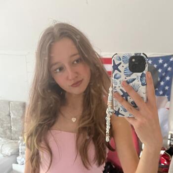 Babysitter in Norwich: Gemma