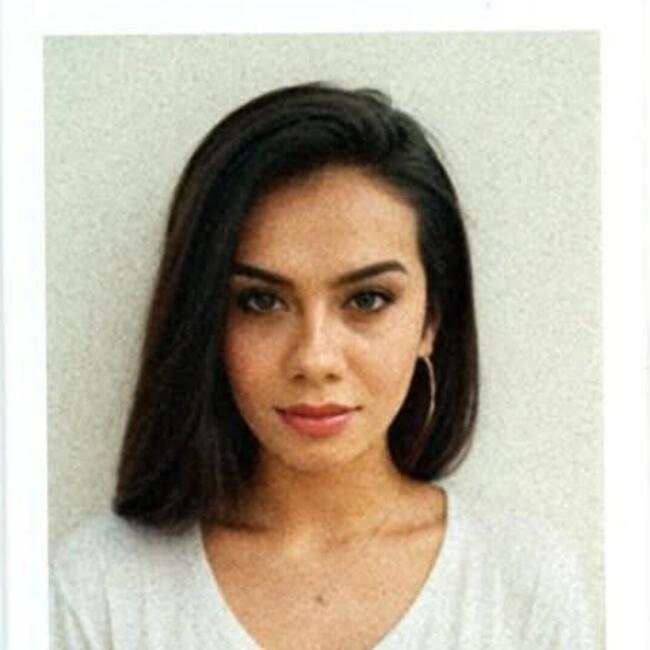 Babysitter in Montreal: Ioana