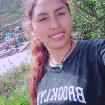 Babysitter in Lima: Milagros