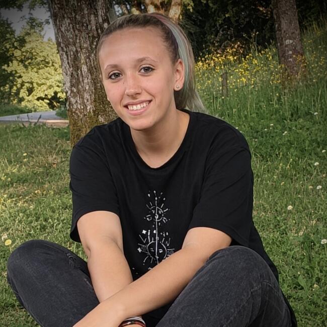 Babysitter in Saint-Claude: Auriane