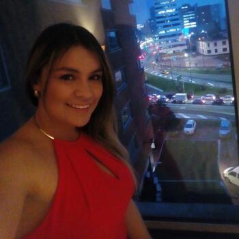 Trabajo de cuidador(a) en Bogotá: trabajo de niñera Valeria