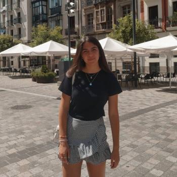 Nanny Logroño: Sara