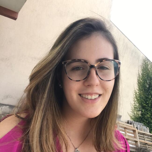 Babysitter in Londrina: Maria Vitória