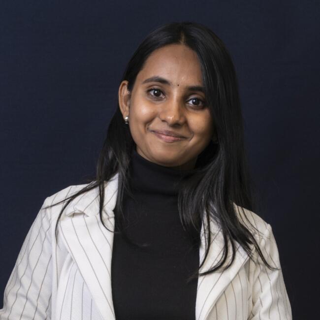 Babysitter in Asnières-sur-Seine: Harika