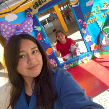 Babysitter Santiago: Constanza