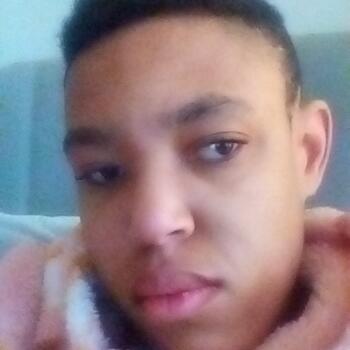 Babysitter in Dumfries (Virginia): Alicia