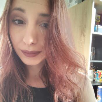 Babysitter in Tours: Amandine