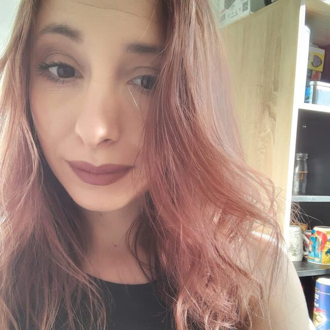 Babysitter in Tours: Amandine