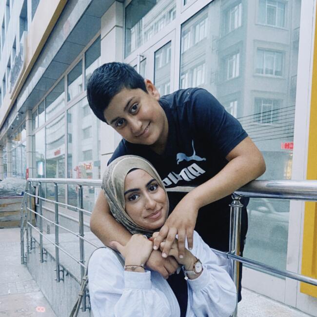 Babysitter in Berlin: Miray