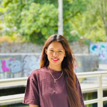 Niñera en Oviedo: Kanchhi