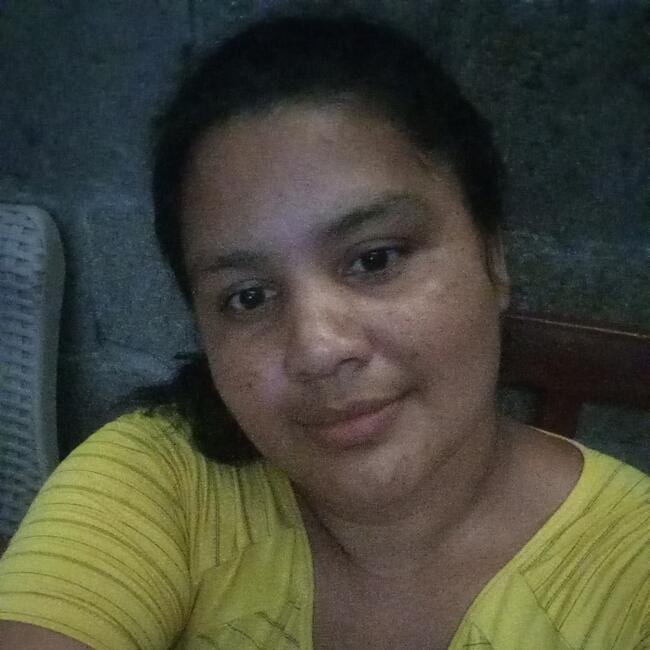 Niñera en Las Lomas: Flora