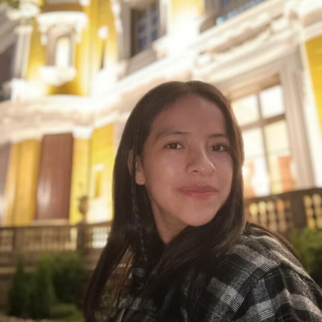 Babysitter in San Isidro: Adriana