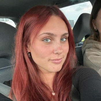 Babysitter Auckland: Lucy