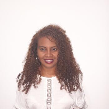 Babysitter in Medellín: Paola