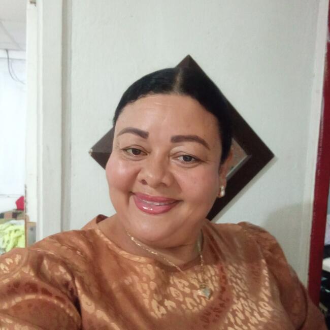 Babysitter in San Miguelito: Marta