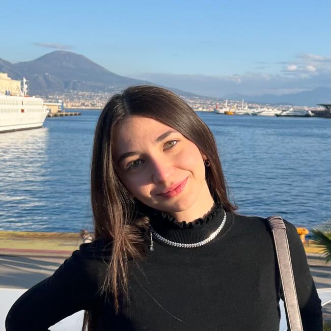 Babysitter in Parma: Alessia