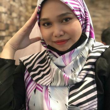 Pengasuh di Shah Alam: Nadiah