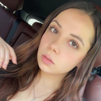 Nanny in Toronto: Fernanda