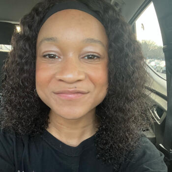 Babysitter in Atlanta: Mikaya