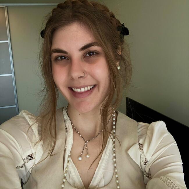 Babysitter in Auckland: Savannah