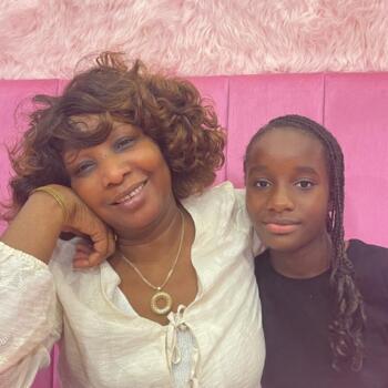 Babysitter in Paris: Binta