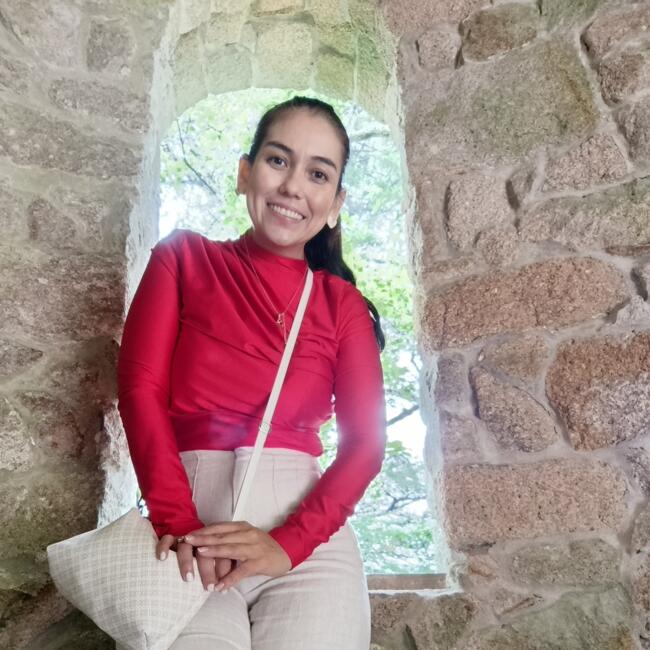 Babysitter in Barreiro: Lucia Rincon Hamon