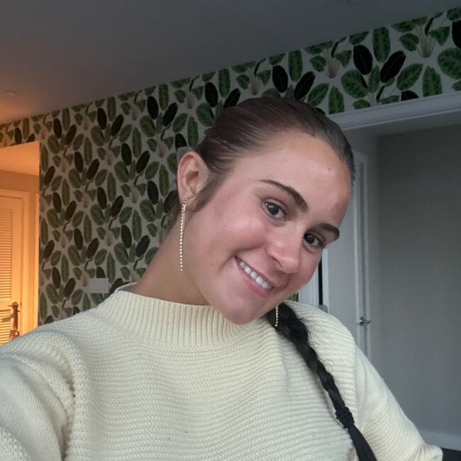 Babysitter in Boston: Madeline grace