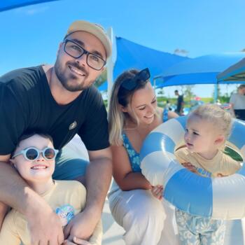Babysitting job in Brisbane: babysitting job Sarra