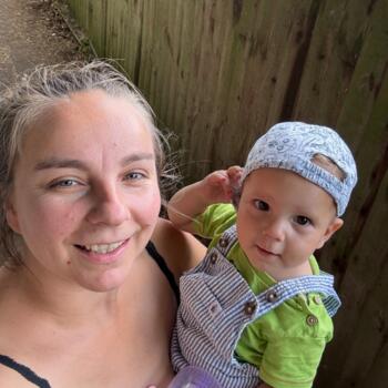 Babysitting job in Wellingborough: Laura-Cristina
