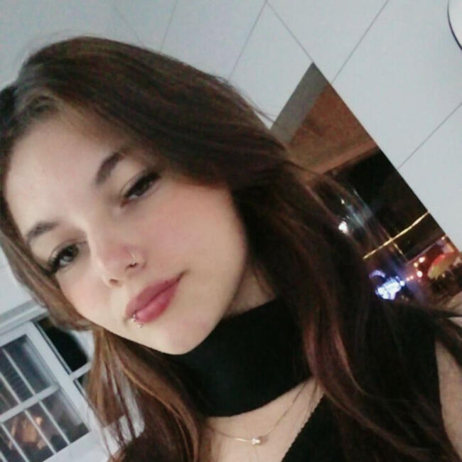 Babá em Pinhais: Ana