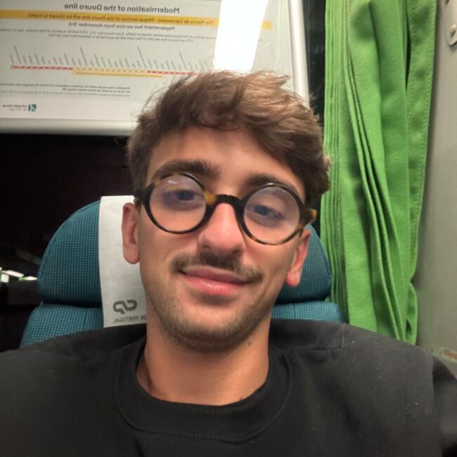 Babysitter in Lisbon: Guilherme