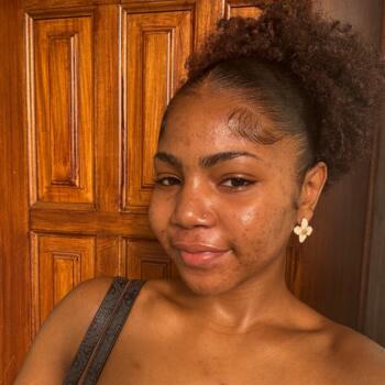 Babysitter in Barreiro: Nayara