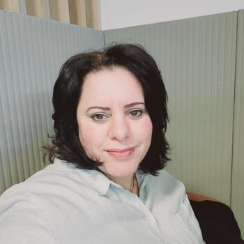 Babysitter in Tournai: Hakima