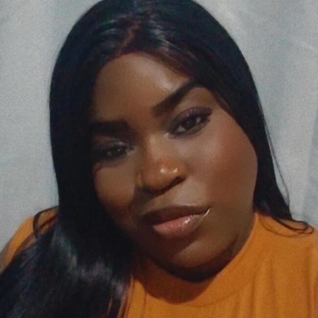 Babysitter in Niterói: Débora