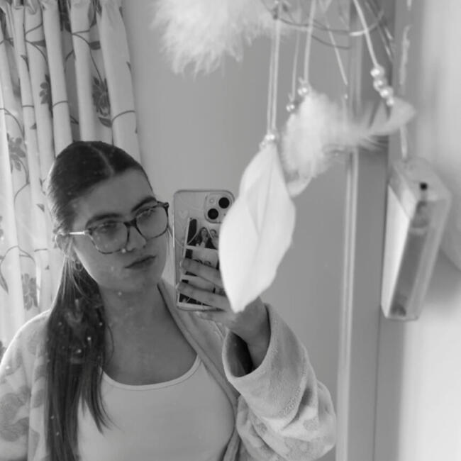 Babysitter in Uxbridge: Bethany