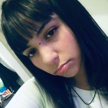 Babysitter in Remedios de Escalada de San Martín: Mailu