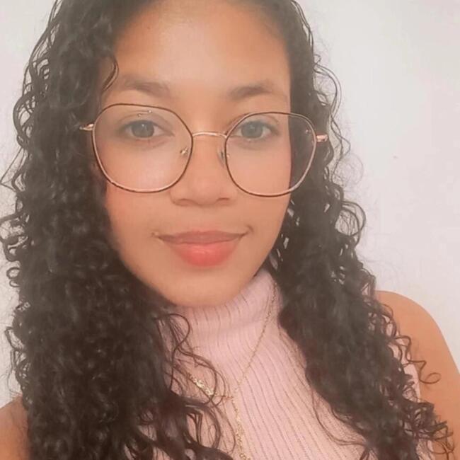 Babysitter in Aracaju: Gabriella