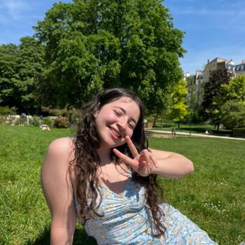 Babysitter Paris: Sarah