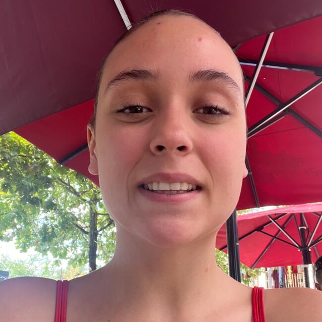 Babysitter in Crégy-lès-Meaux: Léane