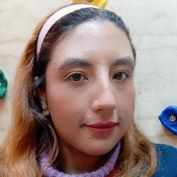 Babysitter in Cerro Alto: Jenny